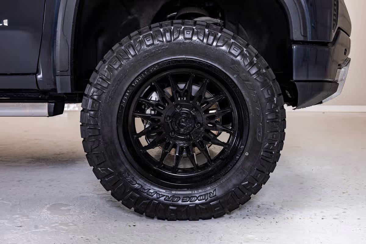 2023 GMC Sierra 1500 Denali Crew Cab
