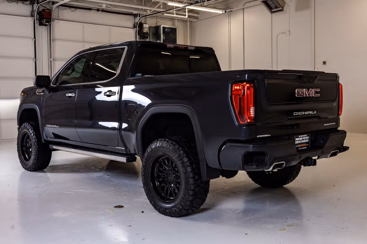 2023 GMC Sierra 1500 Denali Crew Cab