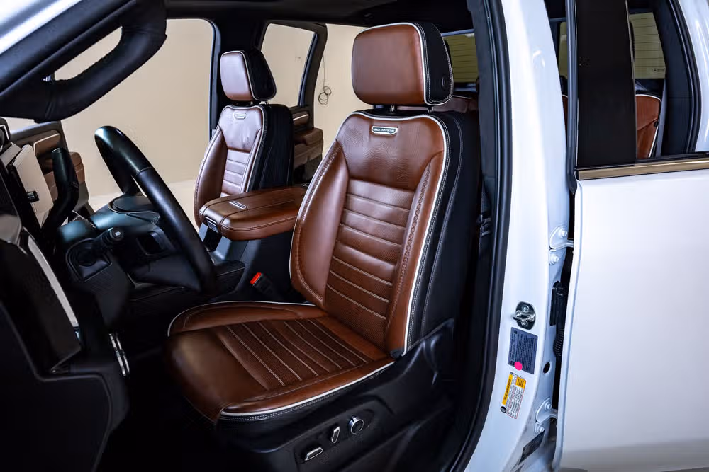 2025 GMC Sierra 2500HD Denali Ultimate Crew Cab Image 30