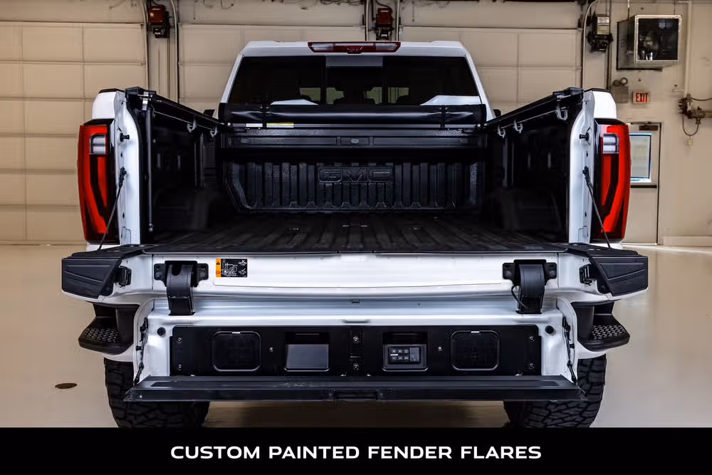 2025 GMC Sierra 2500HD Denali Ultimate Crew Cab Image 9