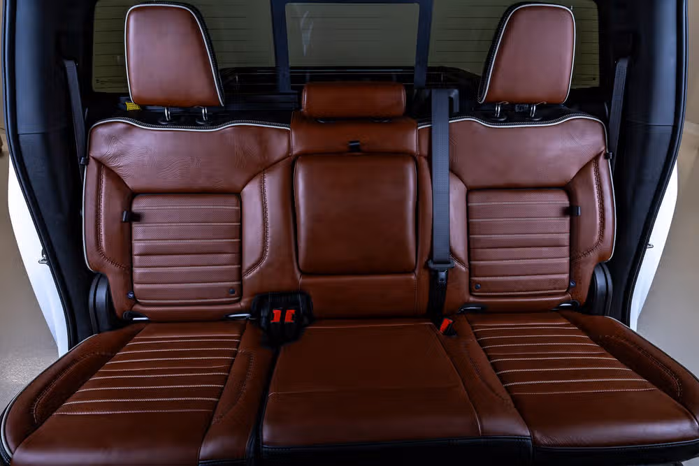 2025 GMC Sierra 2500HD Denali Ultimate Crew Cab Image 36
