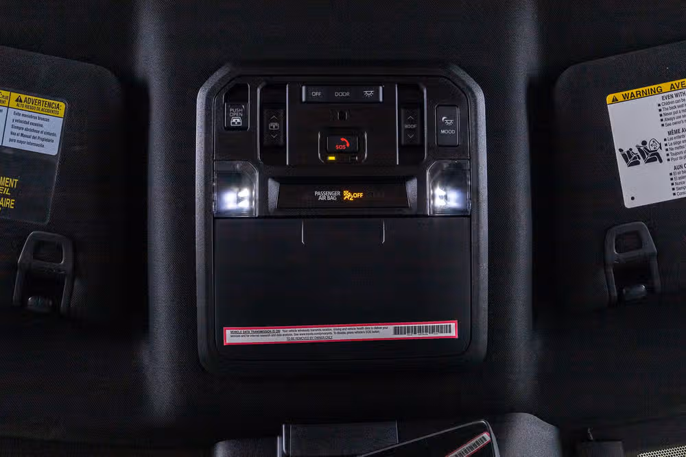 2023 Toyota Tundra Platinum HV CrewMax Image 29