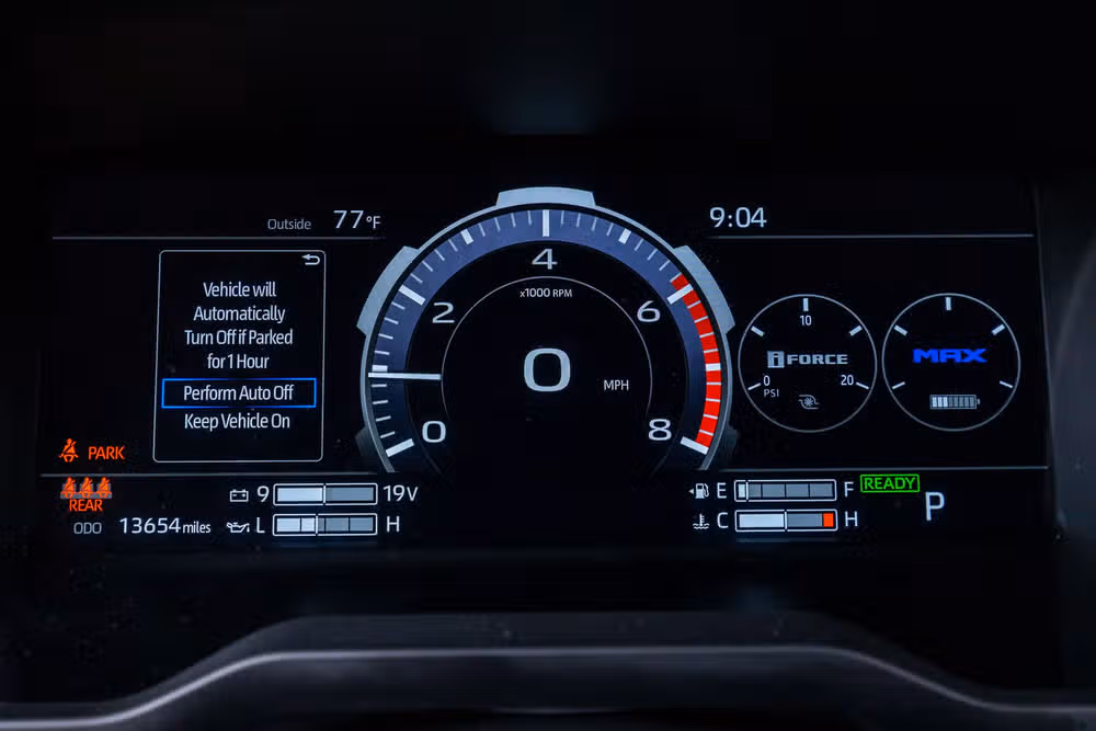 2023 Toyota Tundra Platinum HV CrewMax Image 20