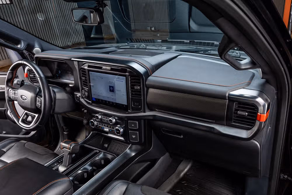 2025 Ford F-150 Raptor SuperCrew Image 18