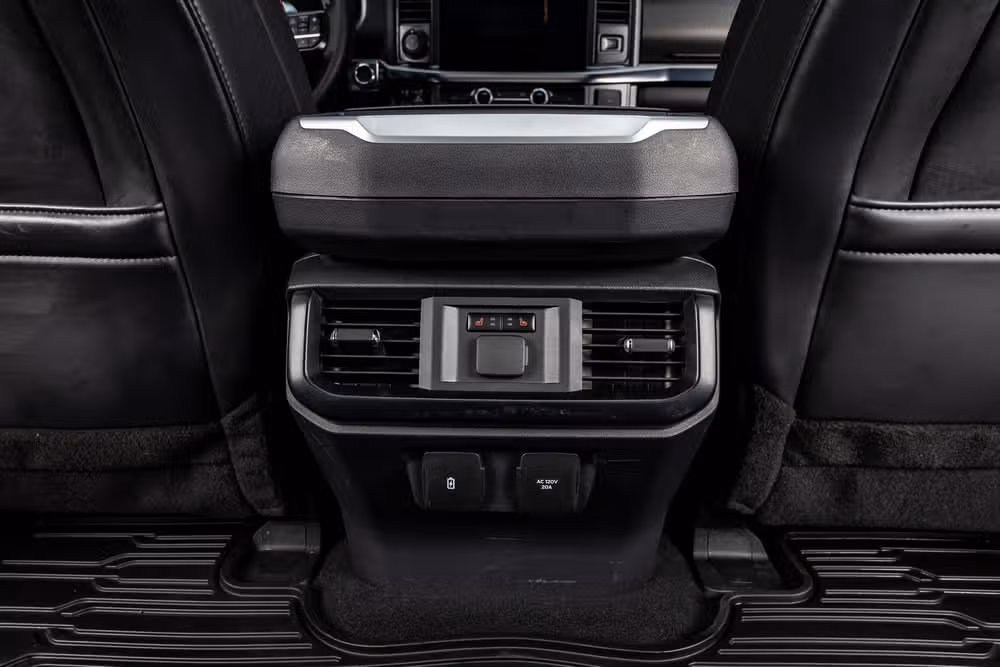 2025 Ford F-150 Raptor SuperCrew Image 34