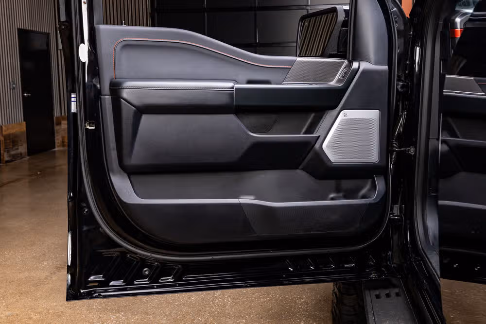 2025 Ford F-150 Raptor SuperCrew Image 37