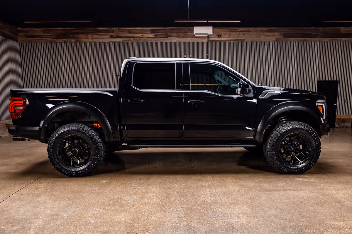 2025 Ford F-150 Raptor SuperCrew