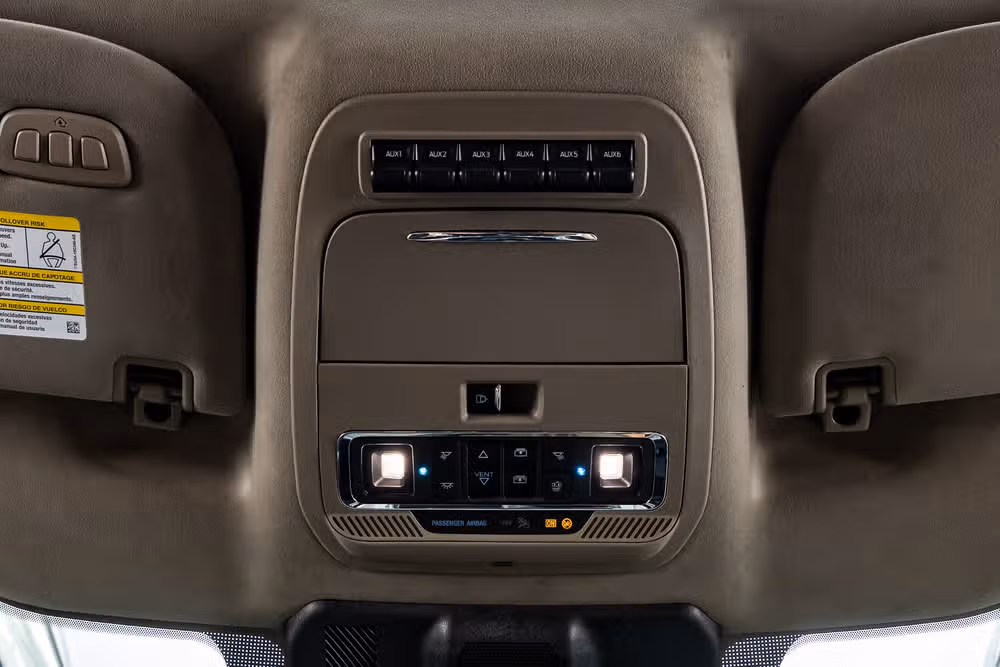 2026 Ford F-250 Super Duty Platinum Plus Crew Cab Image 29