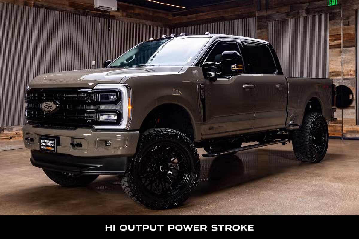 2026 Ford F-250 Super Duty Platinum Plus Crew Cab
