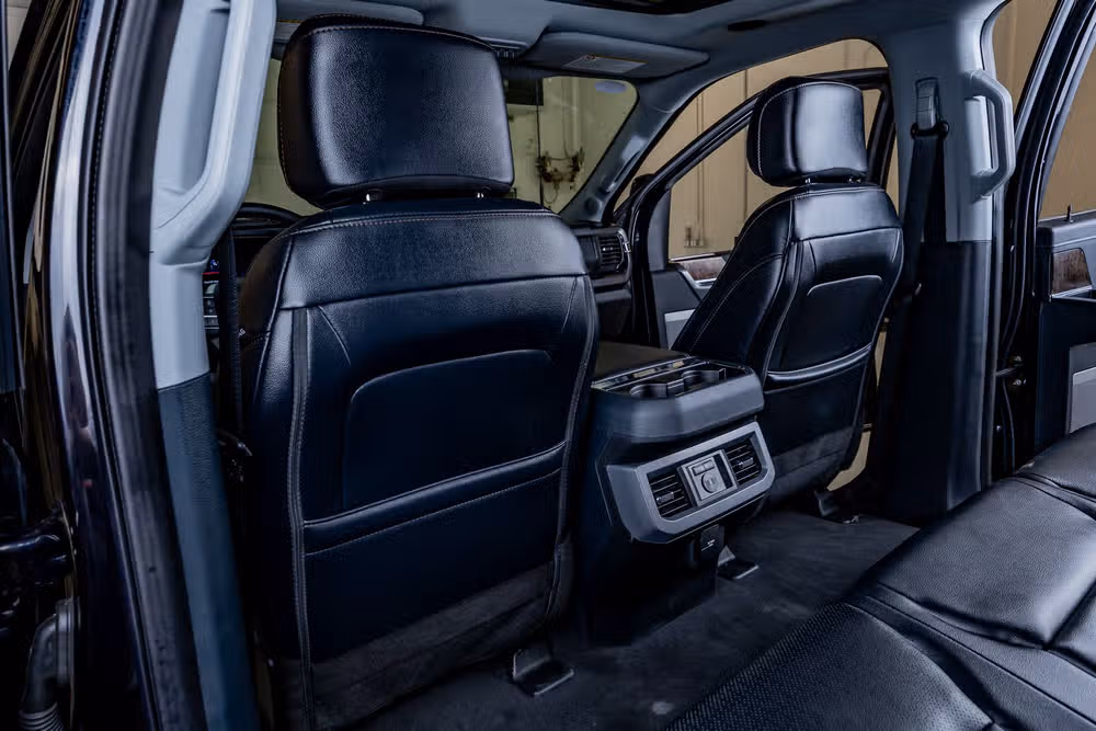 2025 Ford F-250 Super Duty Lariat Crew Cab Image 36