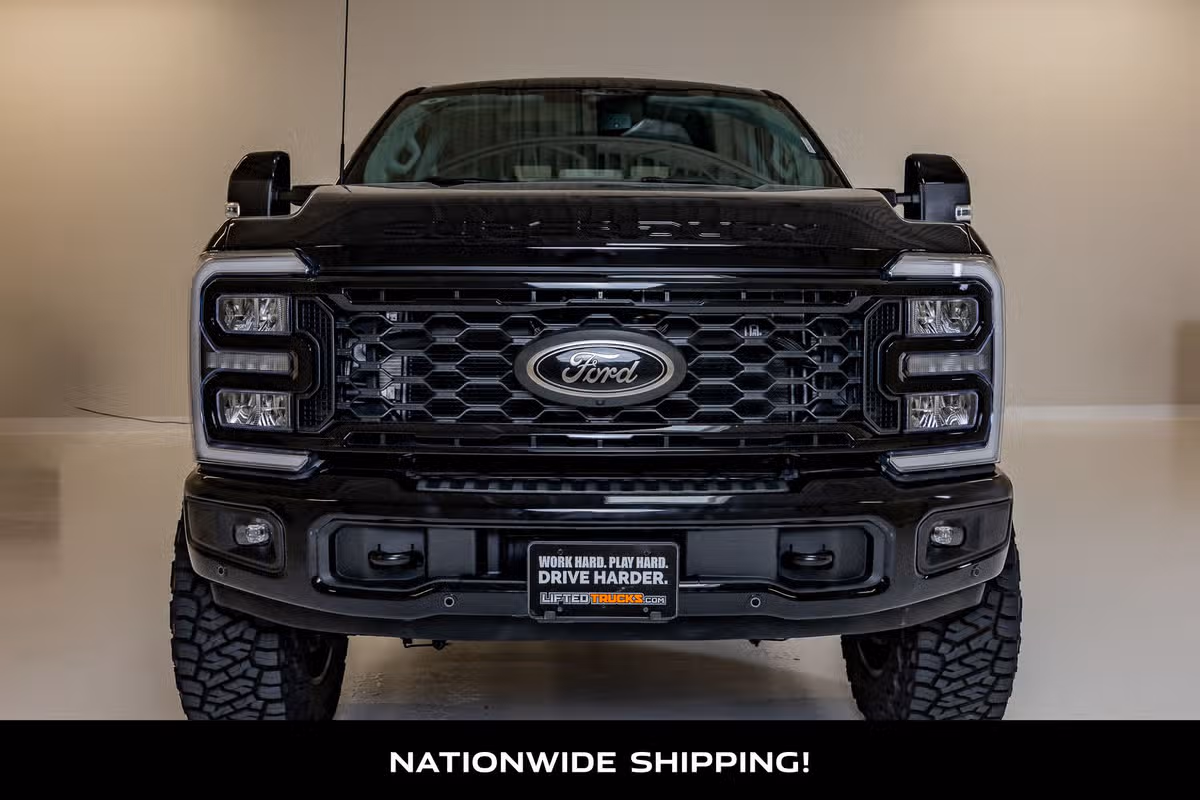2025 Ford F-250 Super Duty Lariat Crew Cab