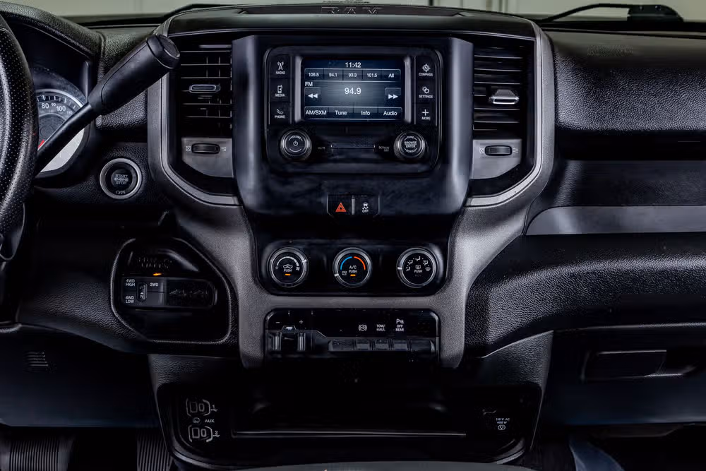 2024 Ram 3500 Tradesman Crew Cab Image 23