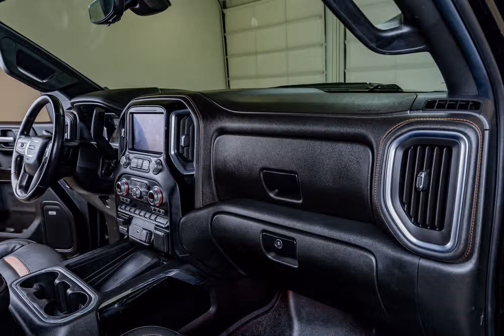 2020 GMC Sierra 1500 AT4 Black Widow Crew Cab Image 17