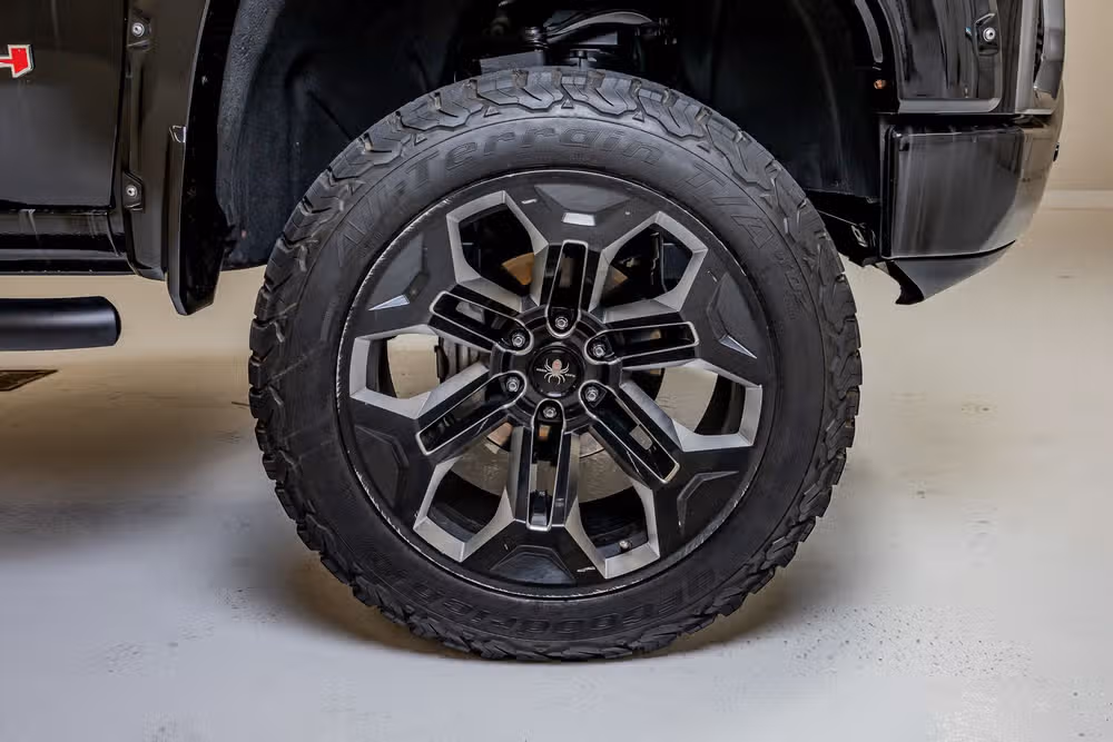 2020 GMC Sierra 1500 AT4 Black Widow Crew Cab Image 11