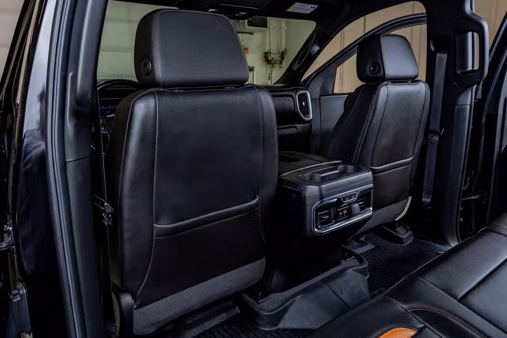 2020 GMC Sierra 1500 AT4 Black Widow Crew Cab Image 33