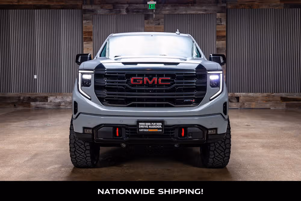 2024 GMC Sierra 1500 AT4 Crew Cab Image 4