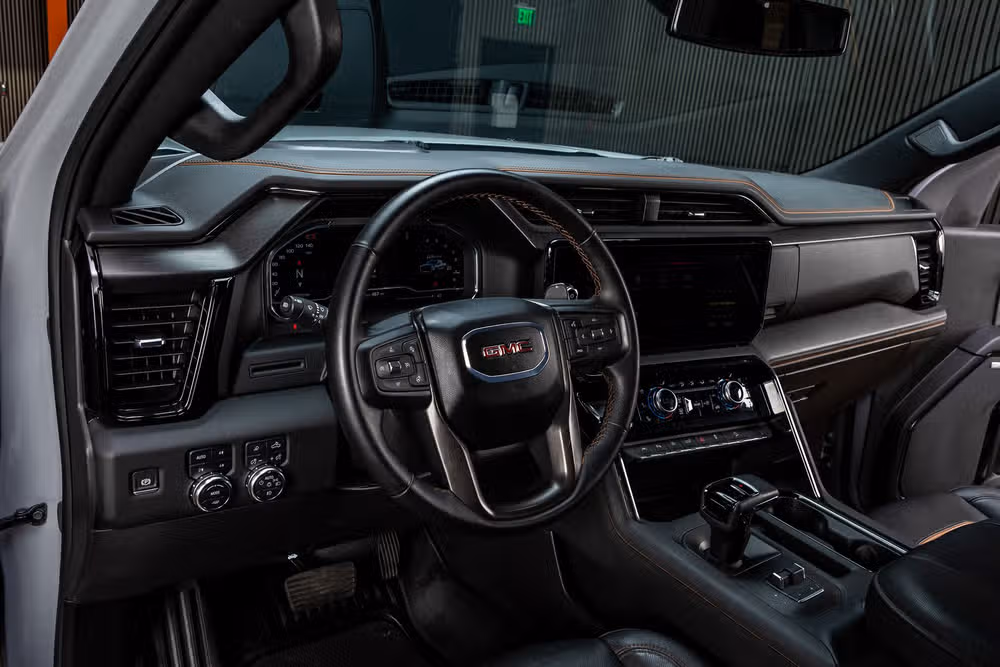 2024 GMC Sierra 1500 AT4 Crew Cab Image 17