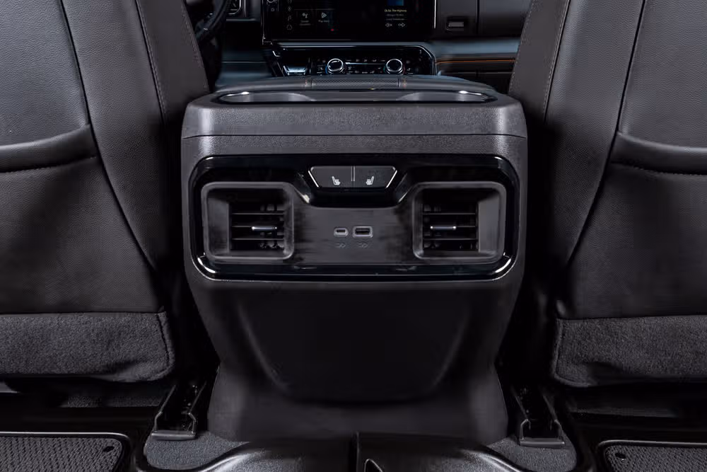 2024 GMC Sierra 1500 AT4 Crew Cab Image 33