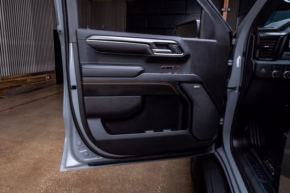 2024 GMC Sierra 1500 AT4 Crew Cab Image 36