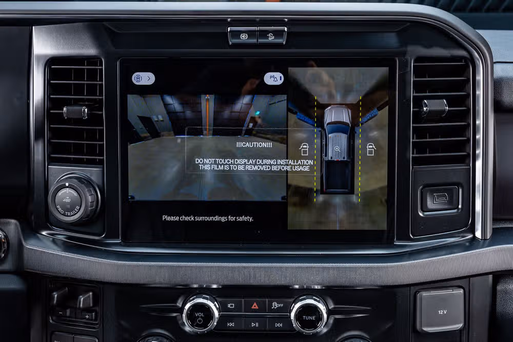 2026 Ford F-250 Super Duty Platinum Crew Cab Image 26