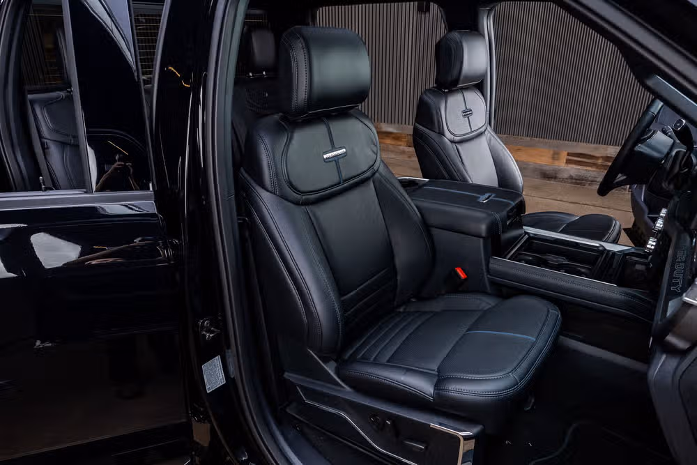 2026 Ford F-250 Super Duty Platinum Crew Cab Image 31