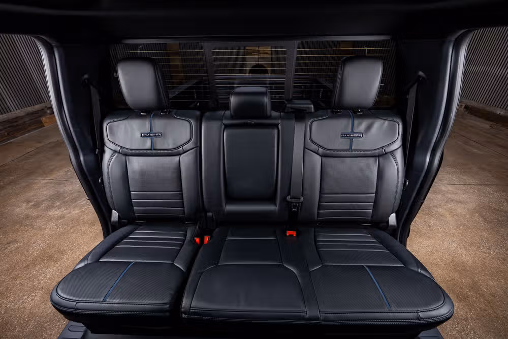 2026 Ford F-250 Super Duty Platinum Crew Cab Image 36