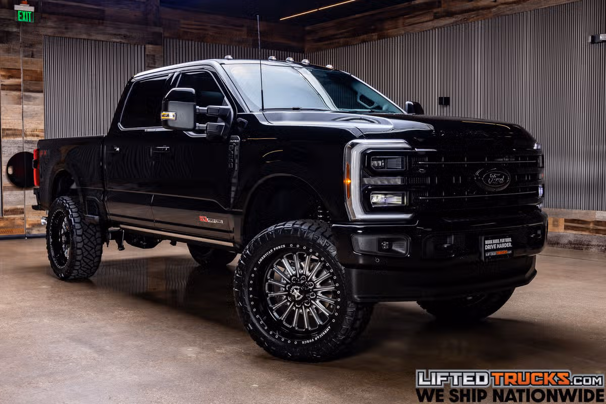 2026 Ford F-250 Super Duty Platinum Crew Cab