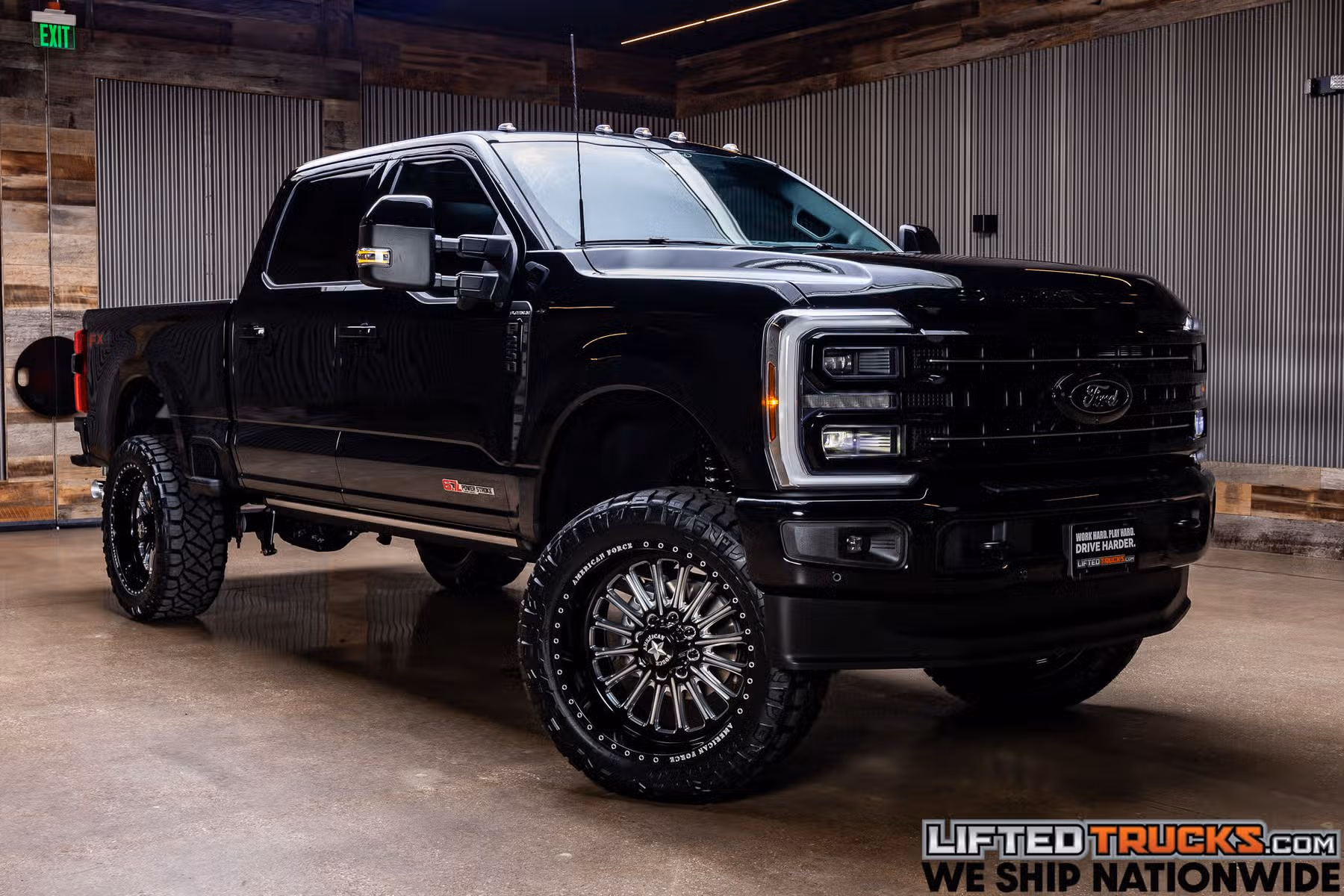 2026 Ford F-250 Super Duty Platinum Crew Cab Image 1