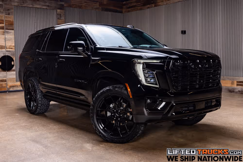 2025 GMC Yukon Denali Ultimate Image 1