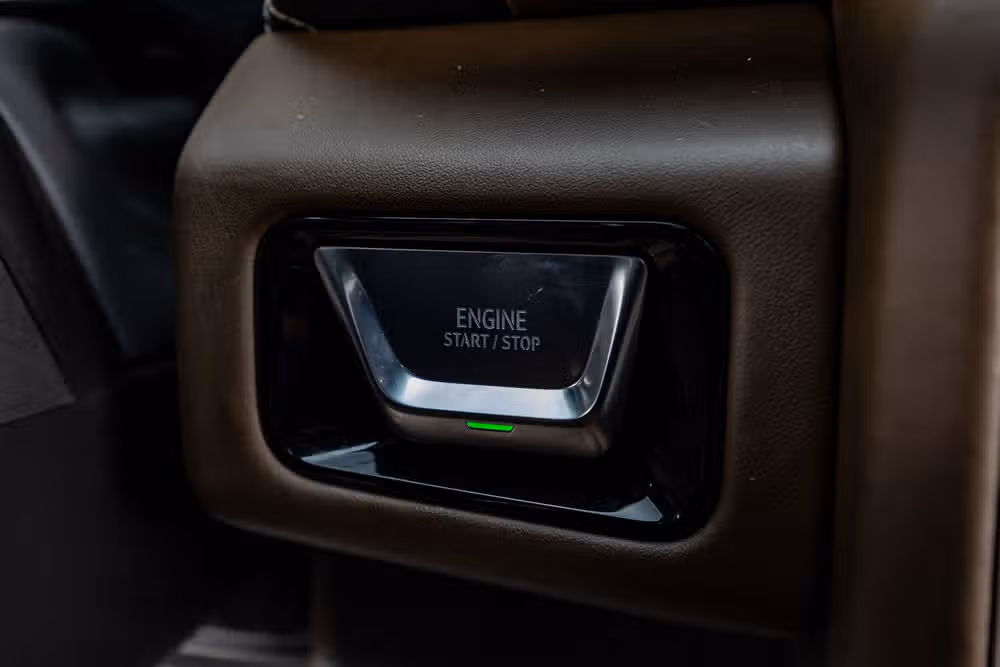 2025 GMC Yukon Denali Ultimate Image 23