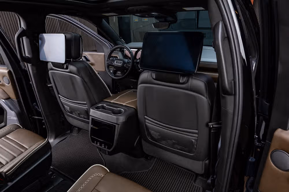 2025 GMC Yukon Denali Ultimate Image 33