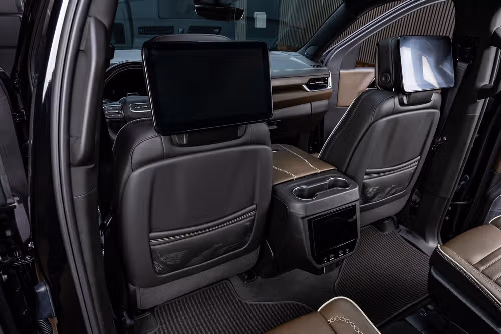 2025 GMC Yukon Denali Ultimate Image 35