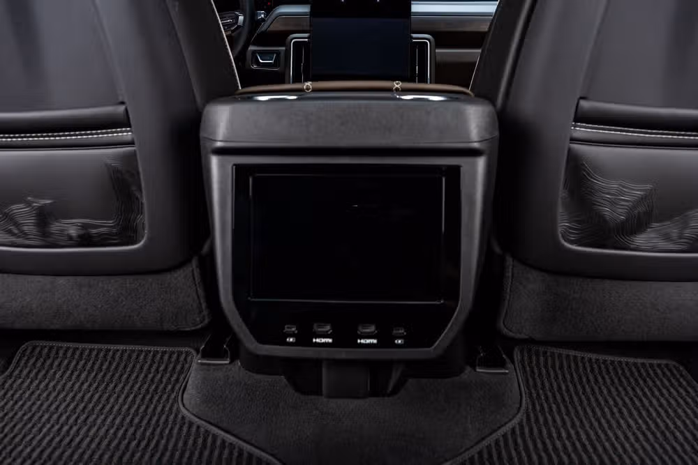 2025 GMC Yukon Denali Ultimate Image 34