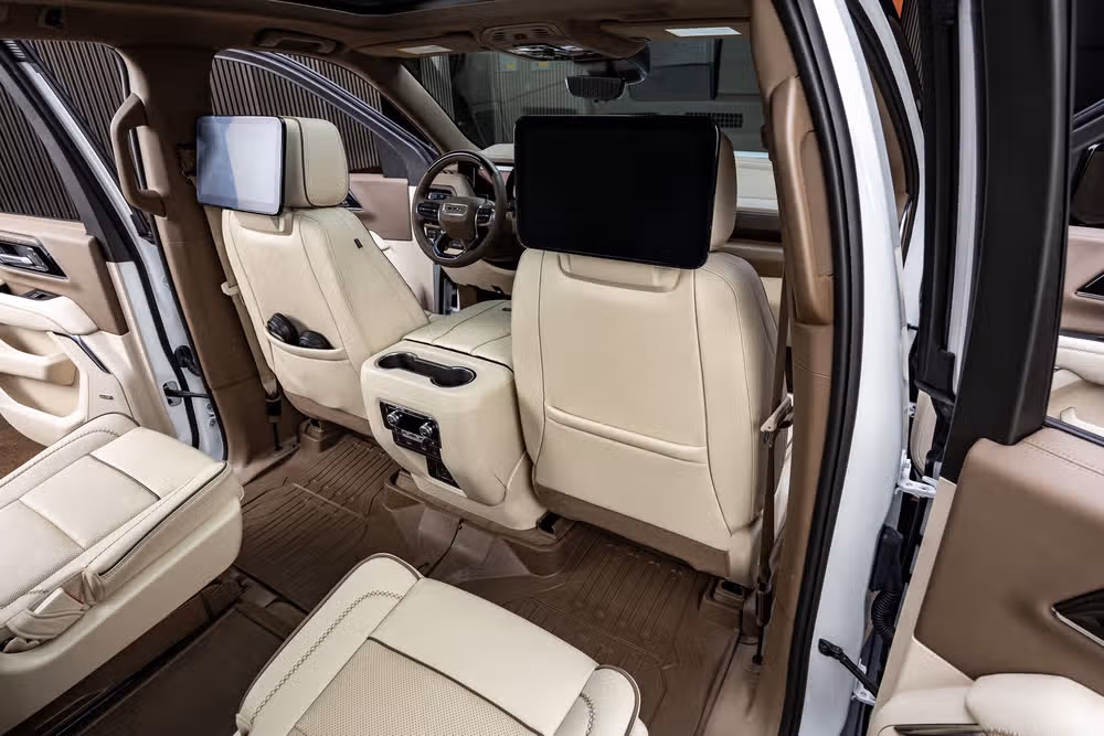 2026 GMC Yukon Denali Image 33