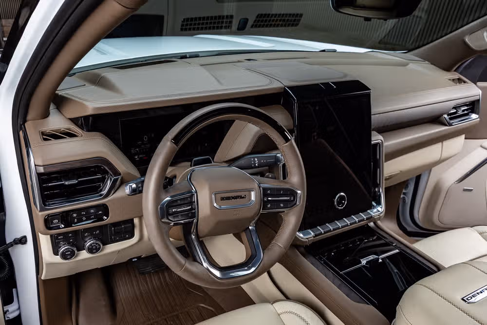 2026 GMC Yukon Denali Image 17