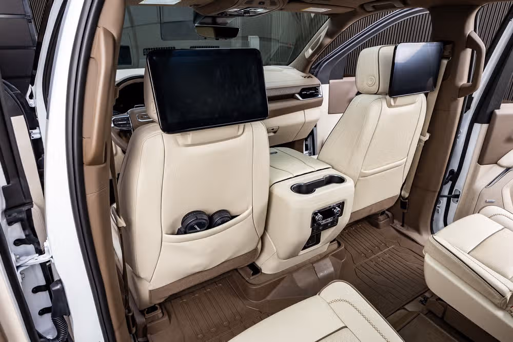 2026 GMC Yukon Denali Image 35