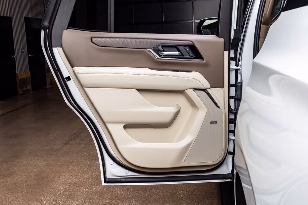 2026 GMC Yukon Denali Image 40