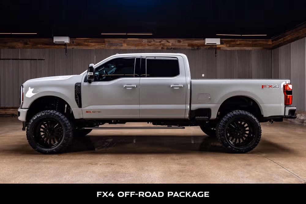 2026 Ford F-250 Super Duty Platinum Crew Cab Image 6