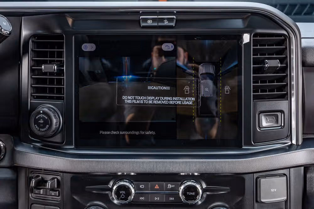 2026 Ford F-250 Super Duty Platinum Crew Cab Image 27