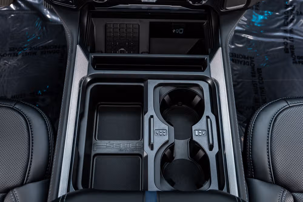 2026 Ford F-250 Super Duty Platinum Crew Cab Image 29
