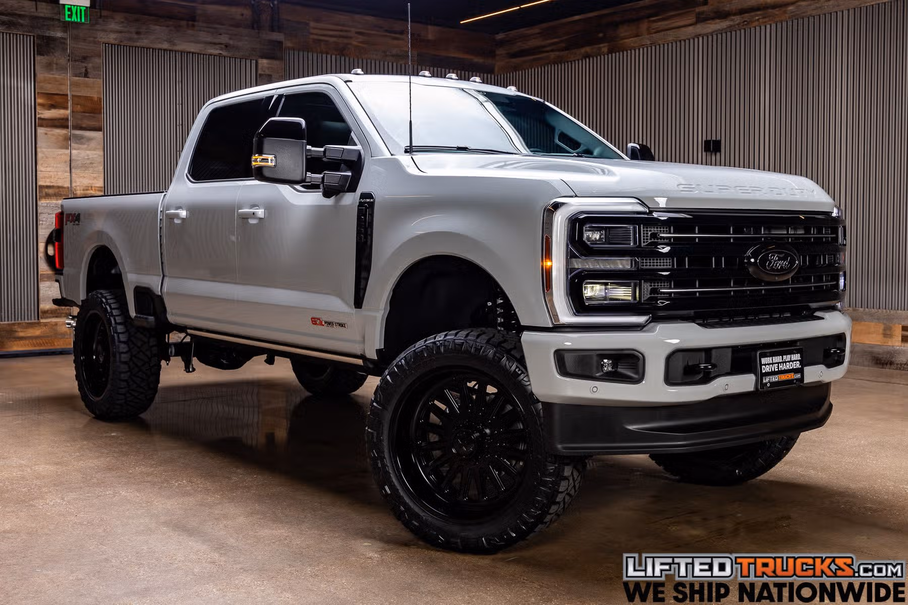 2026 Ford F-250 Super Duty Platinum Crew Cab Image 1