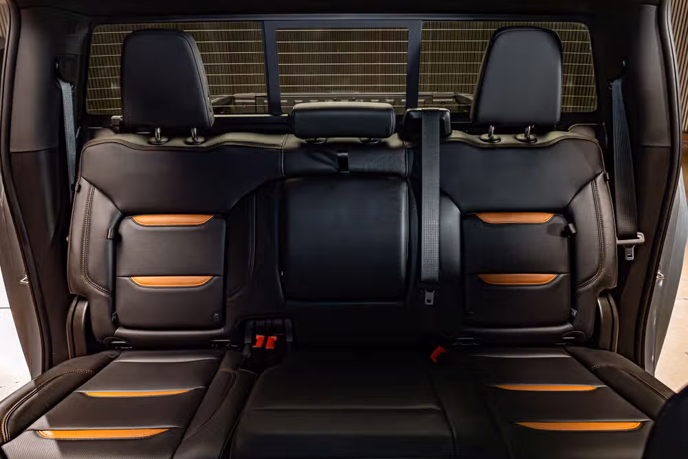 2026 GMC Sierra 2500HD AT4 Crew Cab Image 26