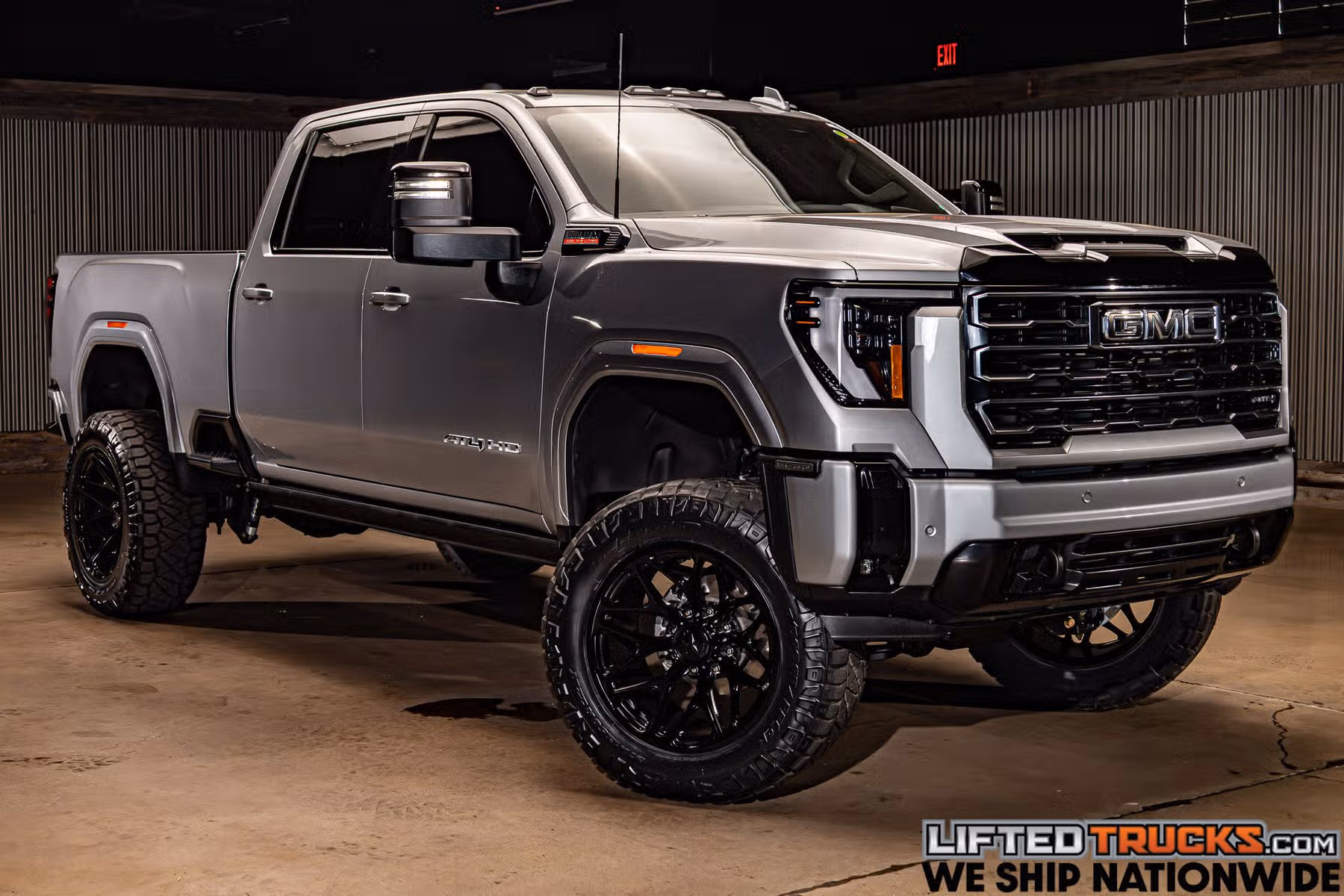2026 GMC Sierra 2500HD AT4 Crew Cab Image 1