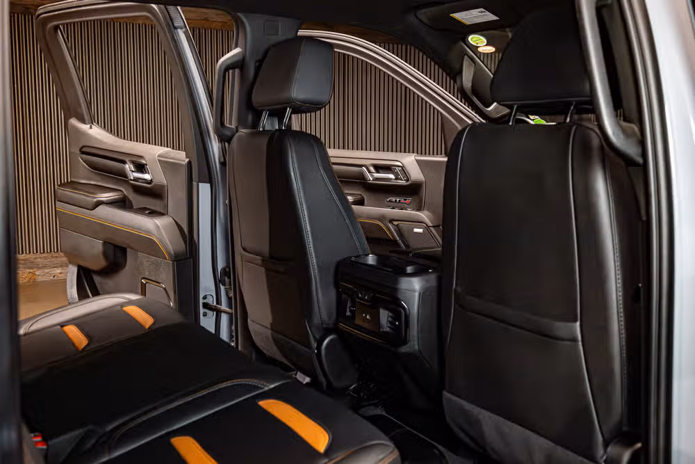 2024 GMC Sierra 1500 AT4 Crew Cab Image 29