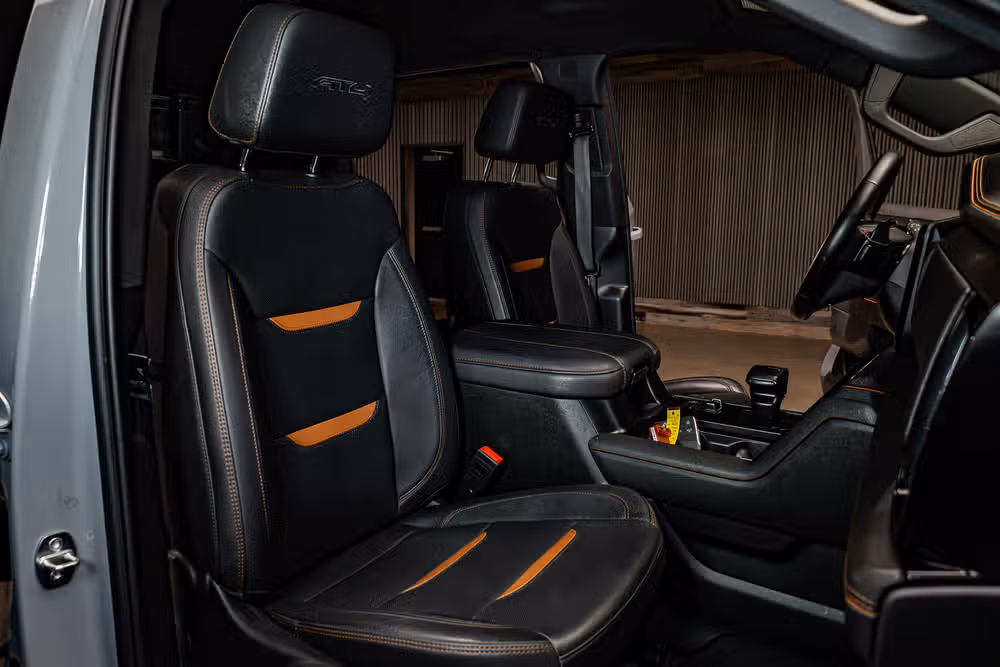 2024 GMC Sierra 1500 AT4 Crew Cab Image 30