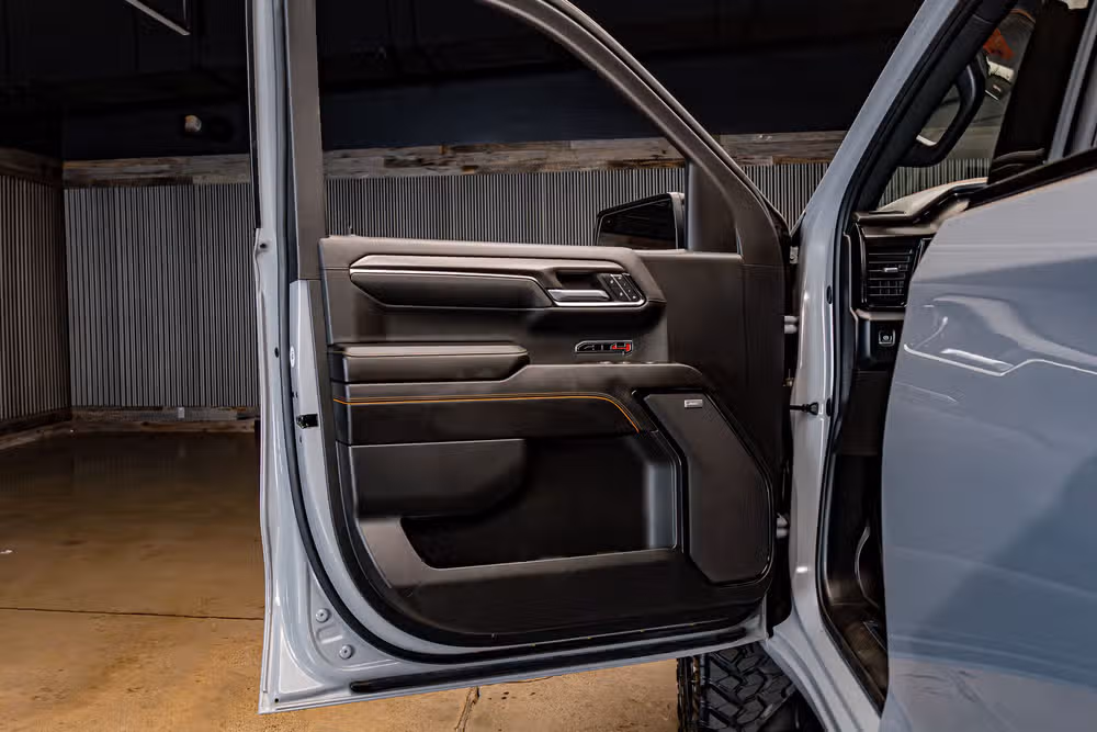 2024 GMC Sierra 1500 AT4 Crew Cab Image 32