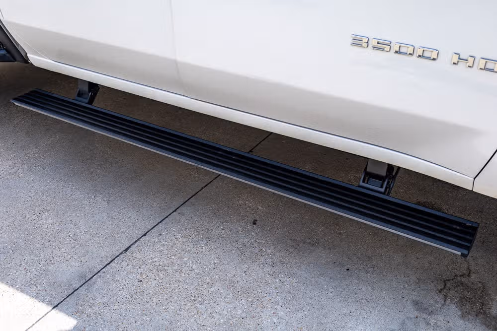 2021 Chevrolet Silverado 3500HD High Country Crew Cab Image 13