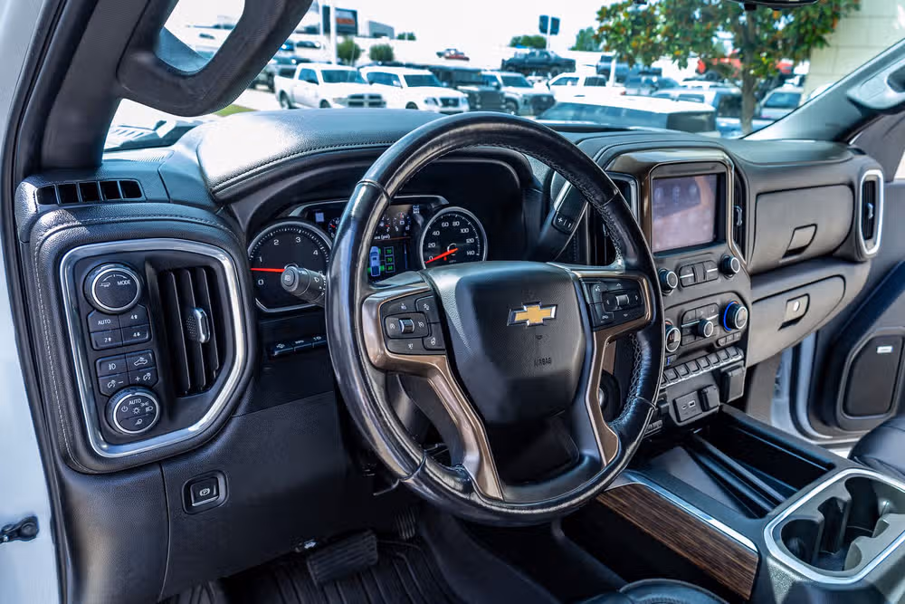 2021 Chevrolet Silverado 3500HD High Country Crew Cab Image 17