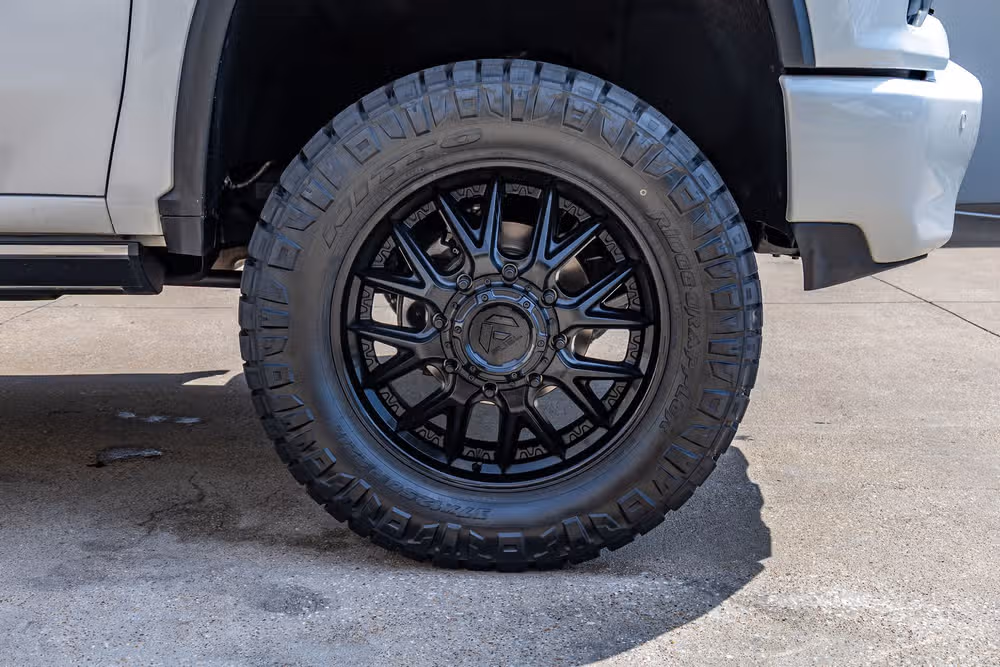 2021 Chevrolet Silverado 3500HD High Country Crew Cab Image 12