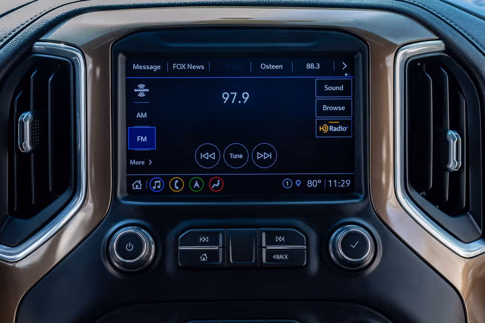 2021 Chevrolet Silverado 3500HD High Country Crew Cab Image 25